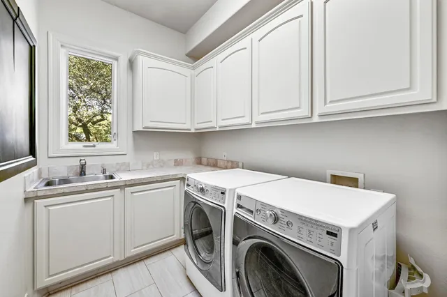 $1,850,000 | 6708 Dogwood Creek Drive, Austin, TX 78746