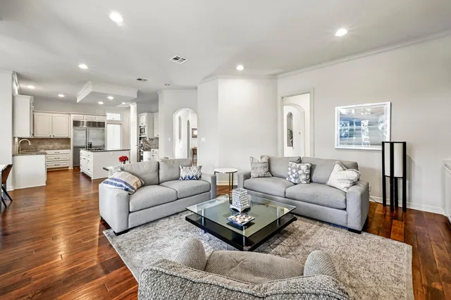 $1,850,000 | 6708 Dogwood Creek Drive, Austin, TX 78746