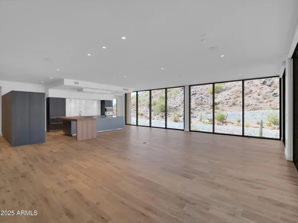 $5,950,000 | 5000 North Camelback Ridge Drive, Unit 409, Scottsdale, AZ 85251