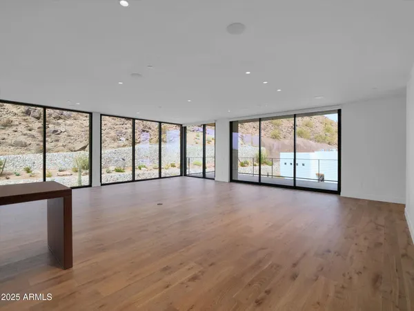 $5,950,000 | 5000 North Camelback Ridge Drive, Unit 409, Scottsdale, AZ 85251