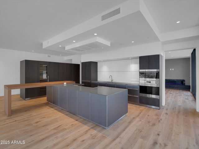 $5,950,000 | 5000 North Camelback Ridge Drive, Unit 409, Scottsdale, AZ 85253