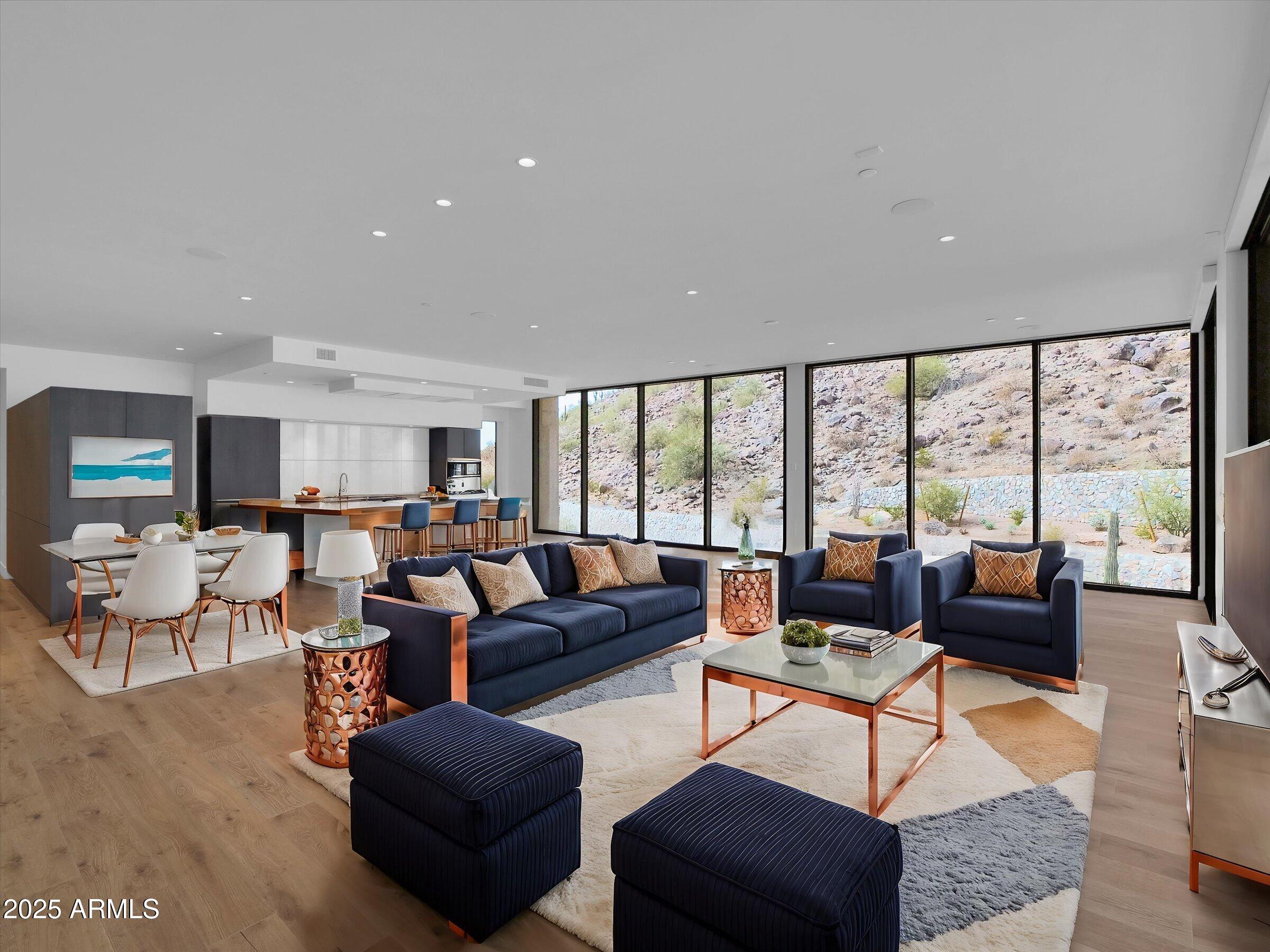 5000 North Camelback Ridge Drive, Unit 409 Scottsdale, AZ 85251 - Photo 19 of 71 LV Staged