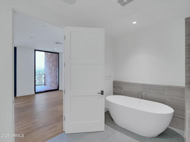 $5,950,000 | 5000 North Camelback Ridge Drive, Unit 409, Scottsdale, AZ 85253