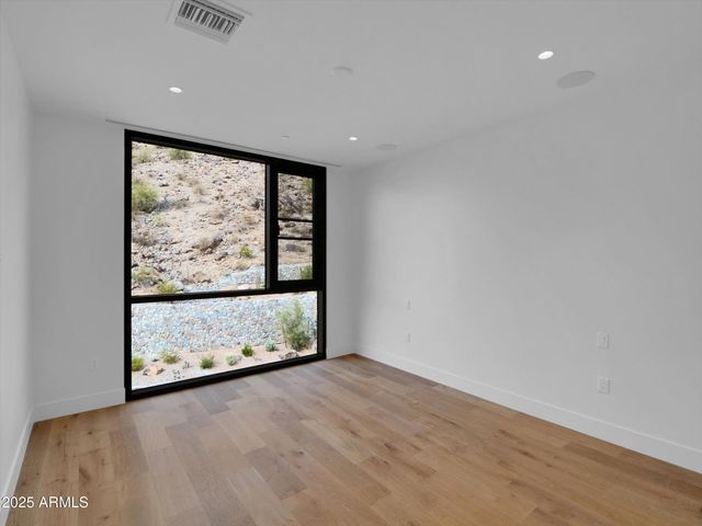 $5,950,000 | 5000 North Camelback Ridge Drive, Unit 409, Scottsdale, AZ 85253