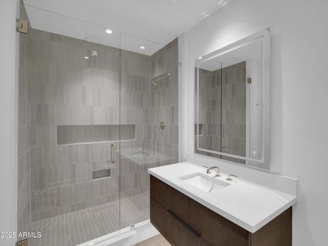 $5,950,000 | 5000 North Camelback Ridge Drive, Unit 409, Scottsdale, AZ 85253