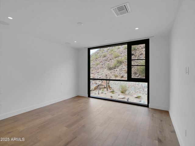 $5,950,000 | 5000 North Camelback Ridge Drive, Unit 409, Scottsdale, AZ 85253