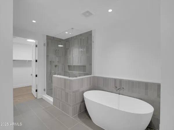 $5,950,000 | 5000 North Camelback Ridge Drive, Unit 409, Scottsdale, AZ 85251