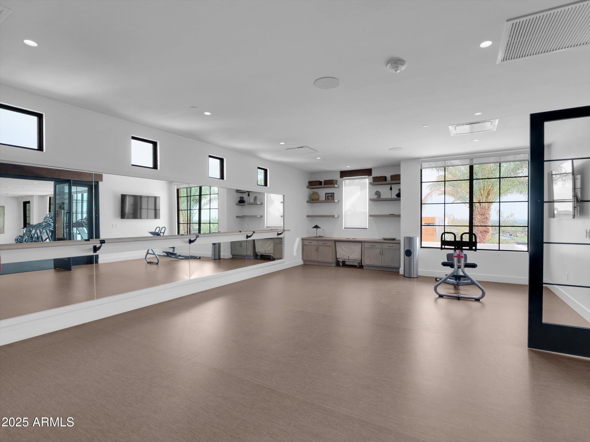 5000 North Camelback Ridge Drive, Unit 409 Scottsdale, AZ 85251 - Photo 61 of 71 Yoga