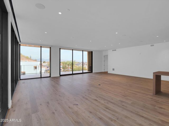 $5,950,000 | 5000 North Camelback Ridge Drive, Unit 409, Scottsdale, AZ 85253