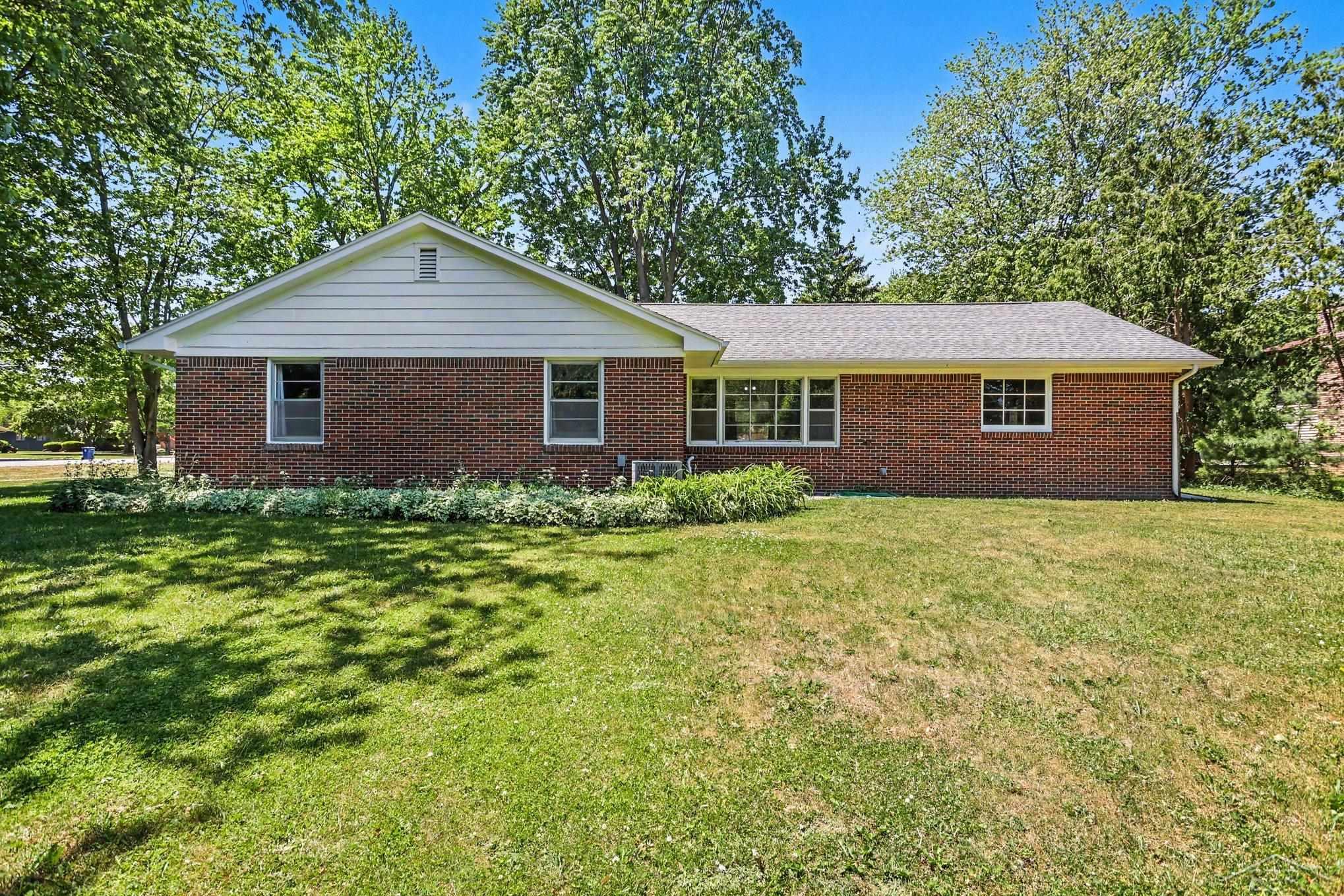 4270 Shattuck Road Saginaw, MI 48603 - Photo 4 of 27