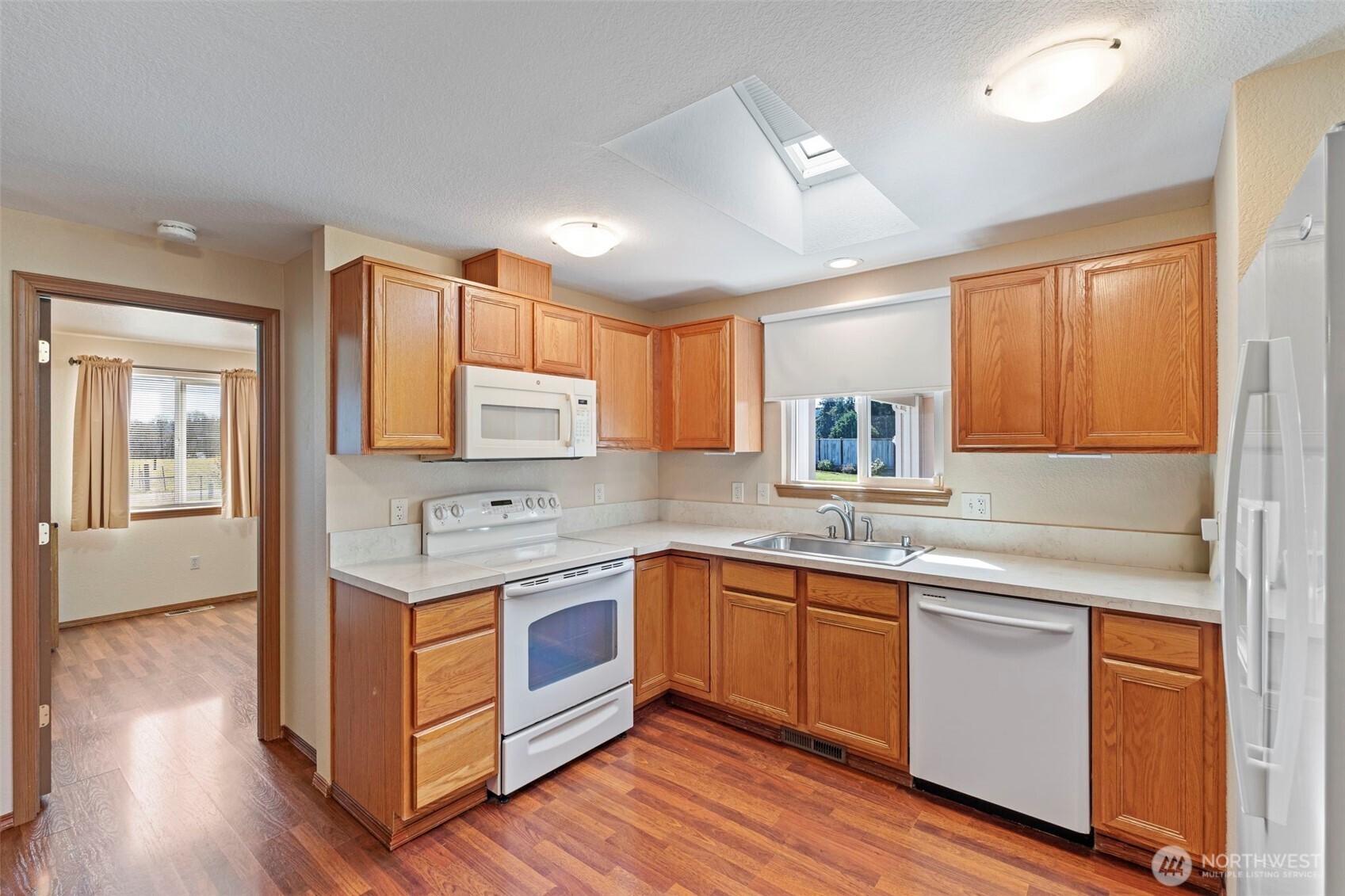 17944 Camus Drive Southwest Rochester, WA 98579 - Photo 13 of 36
