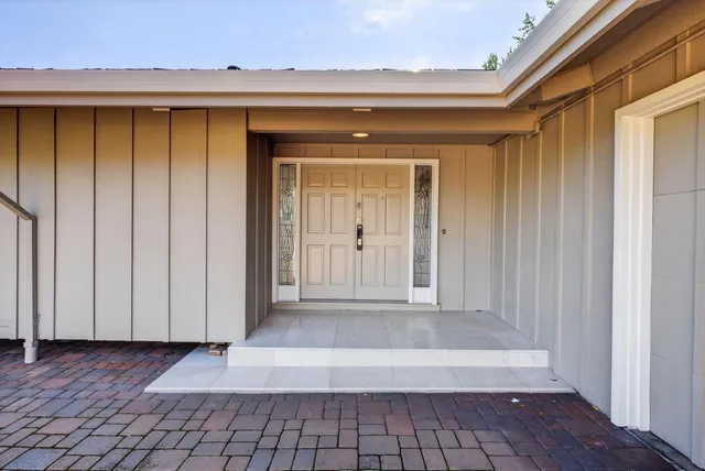 $3,990,000 | 30 Bluebell Lane, Hillsborough, CA 94010