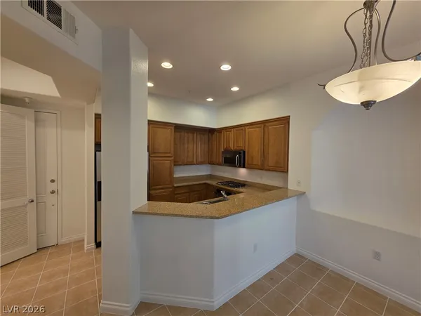 $1,500 | 62 East Serene Avenue, Unit 225, Las Vegas, NV 89123