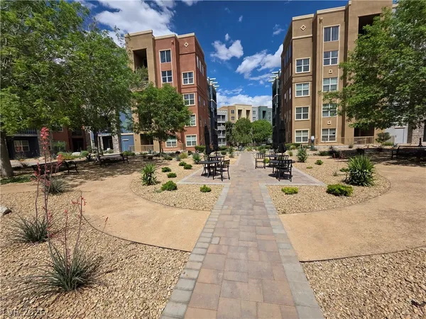 $1,500 | 62 East Serene Avenue, Unit 225, Las Vegas, NV 89123