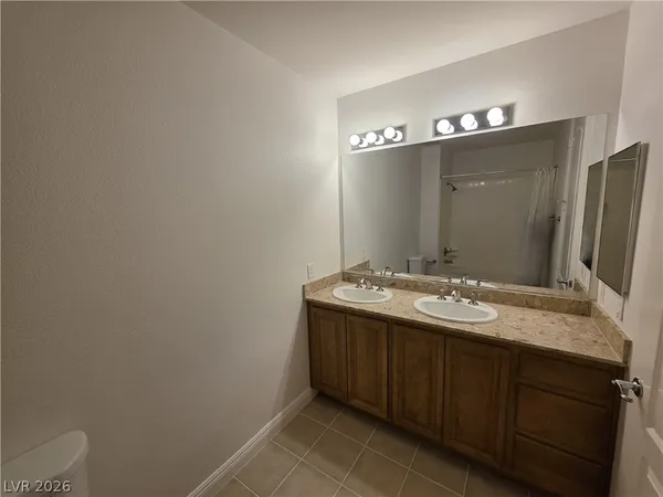 $1,500 | 62 East Serene Avenue, Unit 225, Las Vegas, NV 89123
