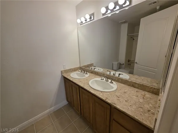 $1,500 | 62 East Serene Avenue, Unit 225, Las Vegas, NV 89123