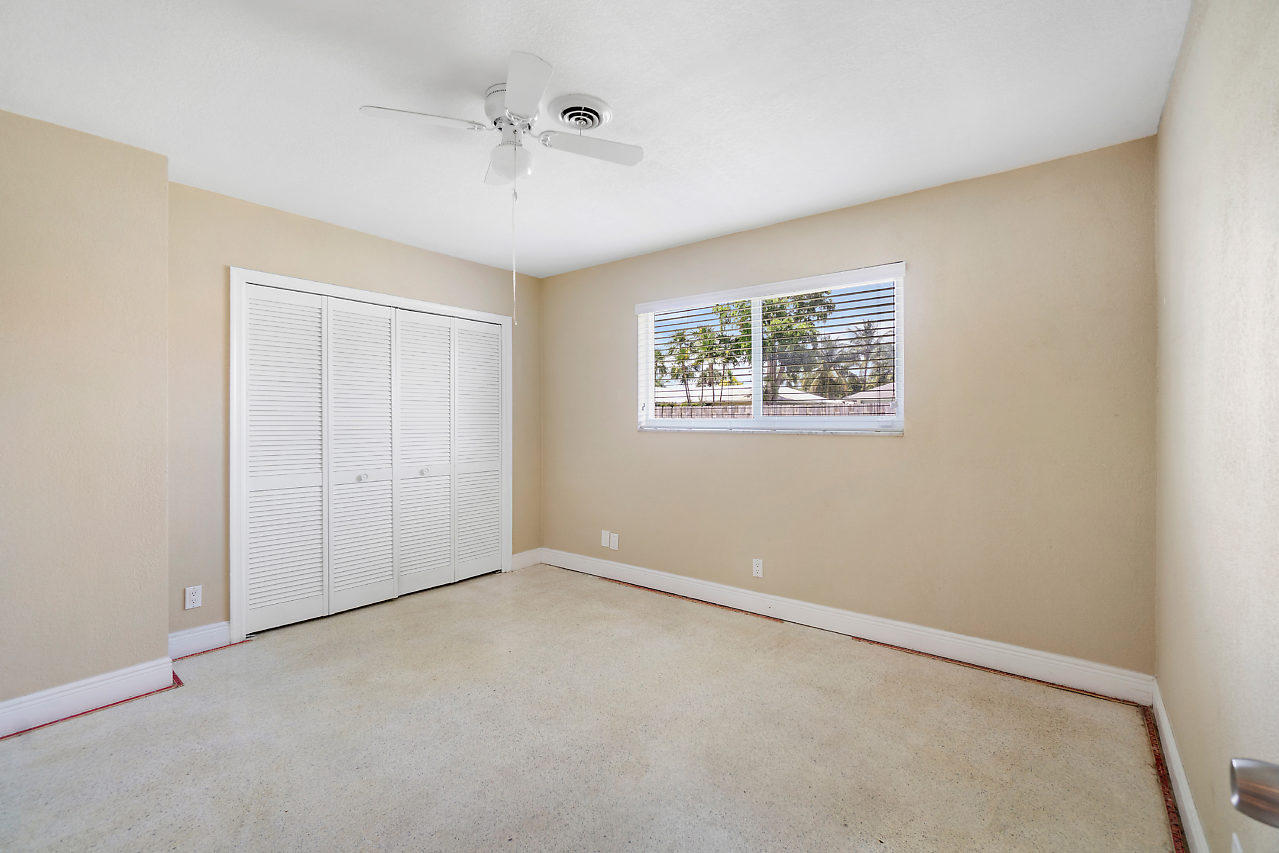 1300 Southwest 14th Avenue Boca Raton, FL 33486 - Photo 15 of 33 3rd Bedroom