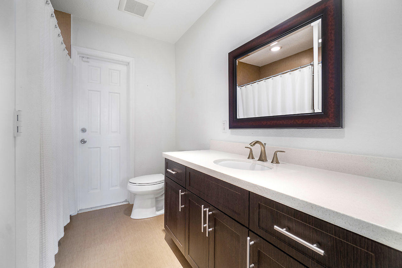 1300 Southwest 14th Avenue Boca Raton, FL 33486 - Photo 16 of 33 2nd Bath