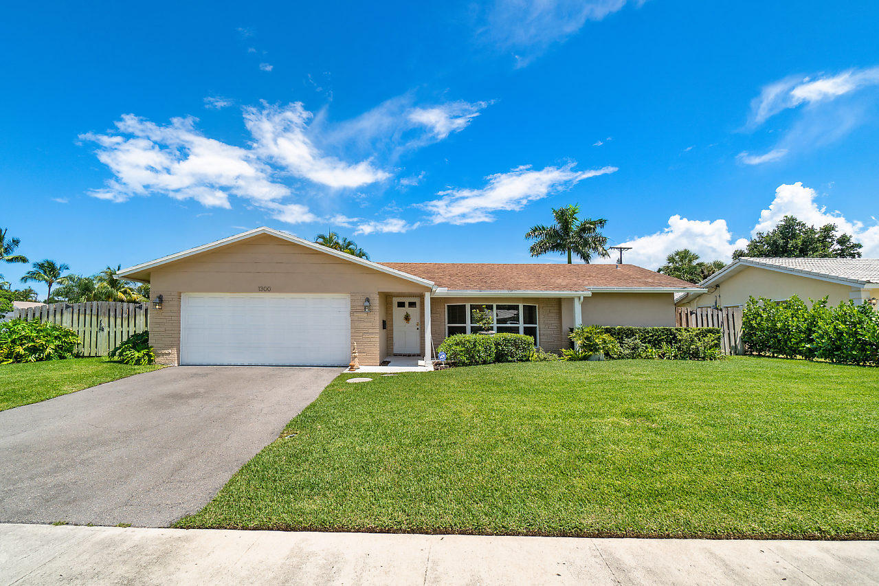 1300 Southwest 14th Avenue Boca Raton, FL 33486 - Photo 2 of 33 Boca Square