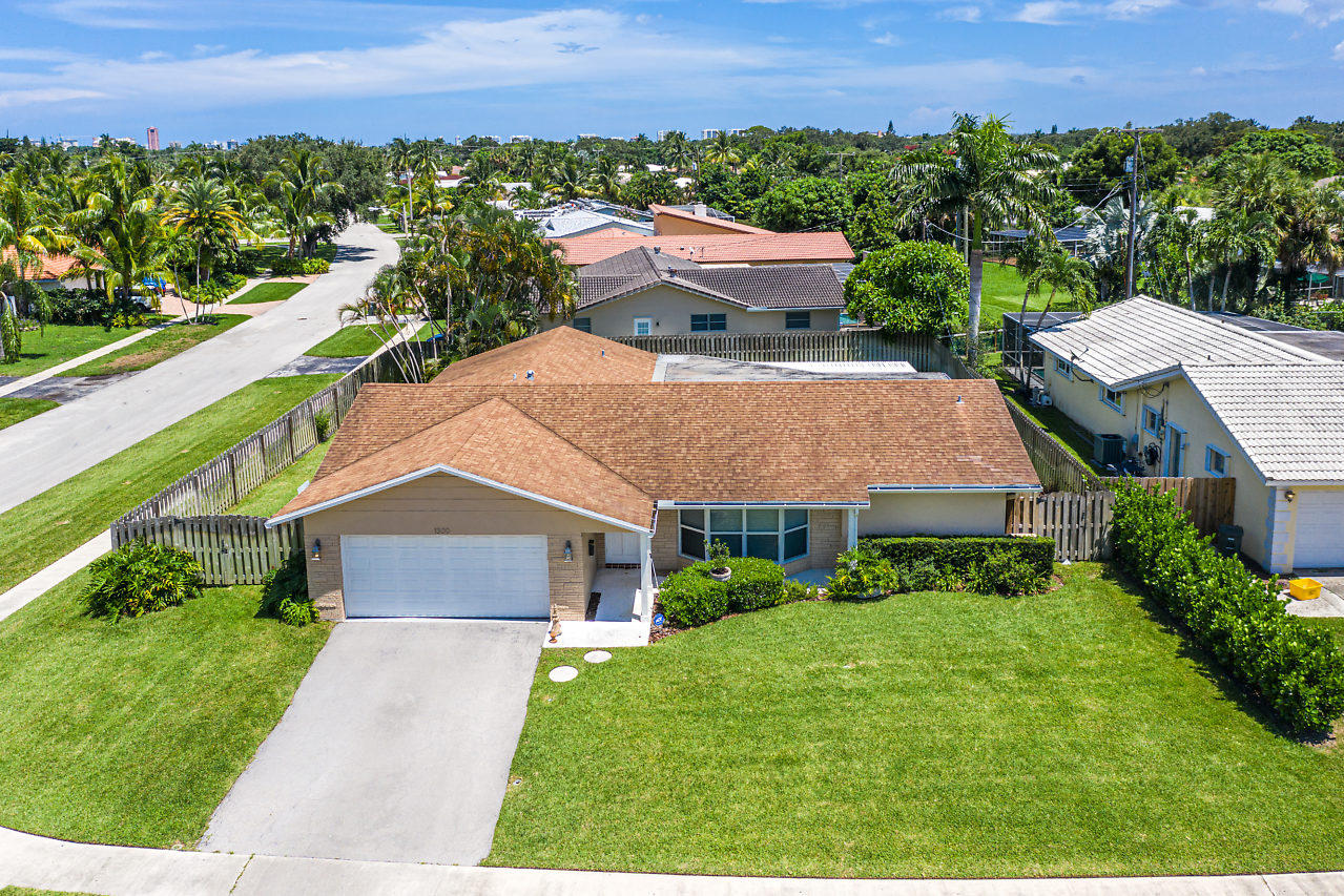 1300 Southwest 14th Avenue Boca Raton, FL 33486 - Photo 28 of 33 Aerial View