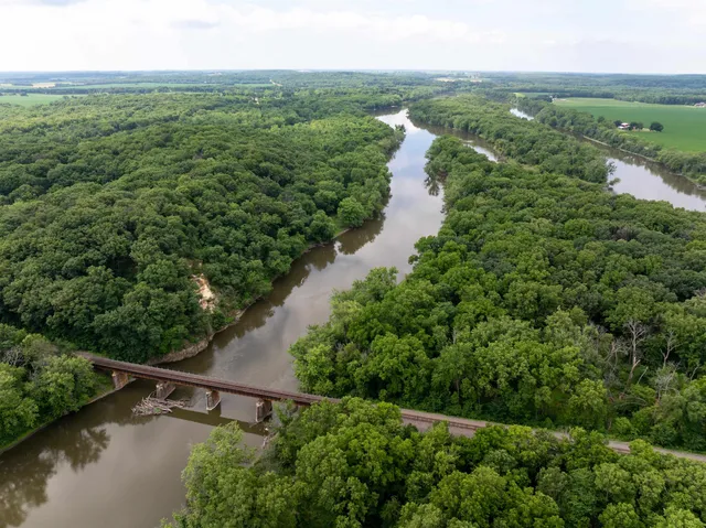 $329,900 | 1162 South Bradley Road, Oregon, IL 61061