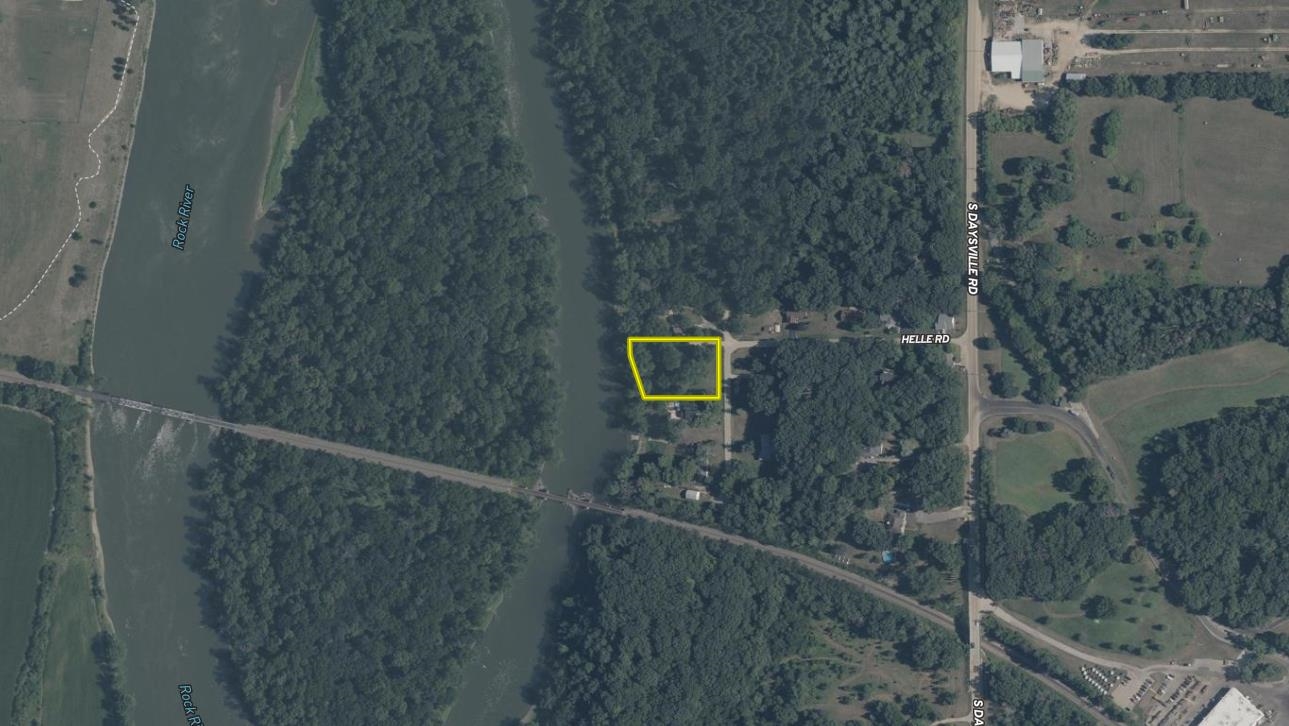 1162 South Bradley Road Oregon, IL 61061 - Photo 76 of 78 a view of a balcony