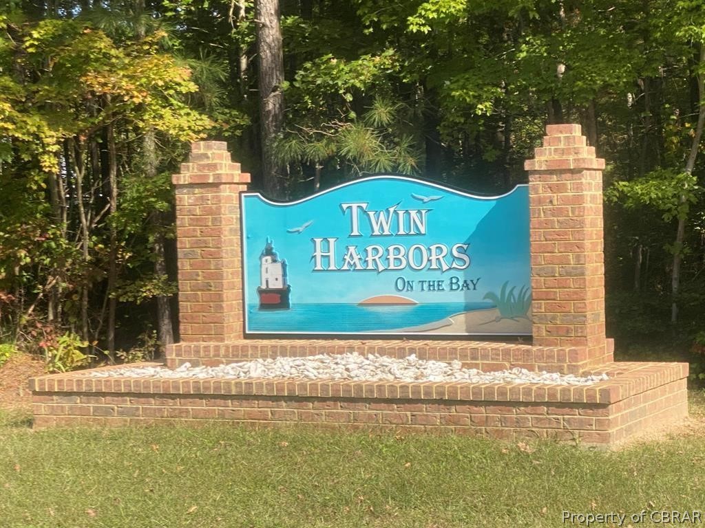 Lot 6 Twin Harbor Road Reedville, VA 22539 - Photo 1 of 4 Gallery Image 1