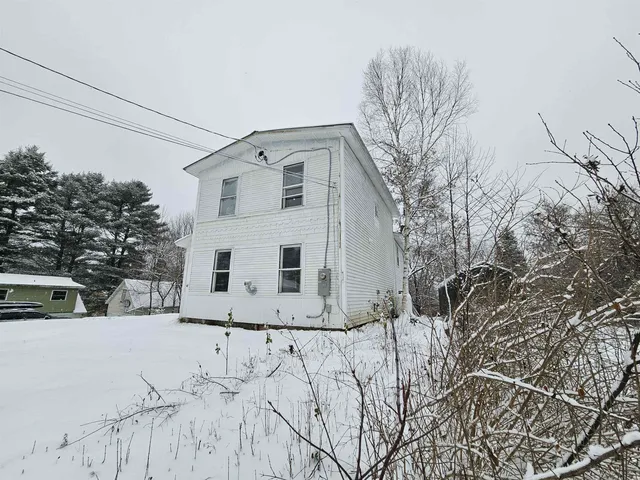 $260,000 | 49 Winter Street, Hardwick, VT 05843