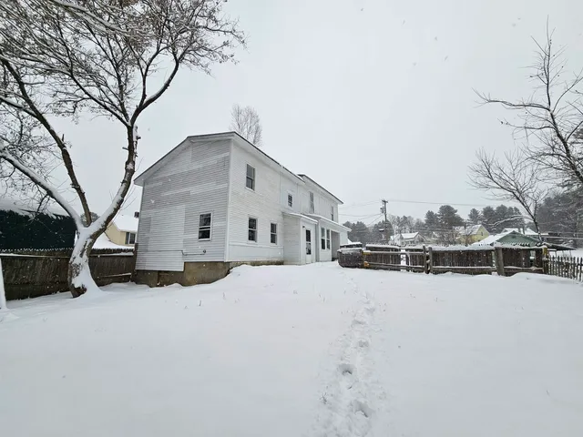 $260,000 | 49 Winter Street, Hardwick, VT 05843