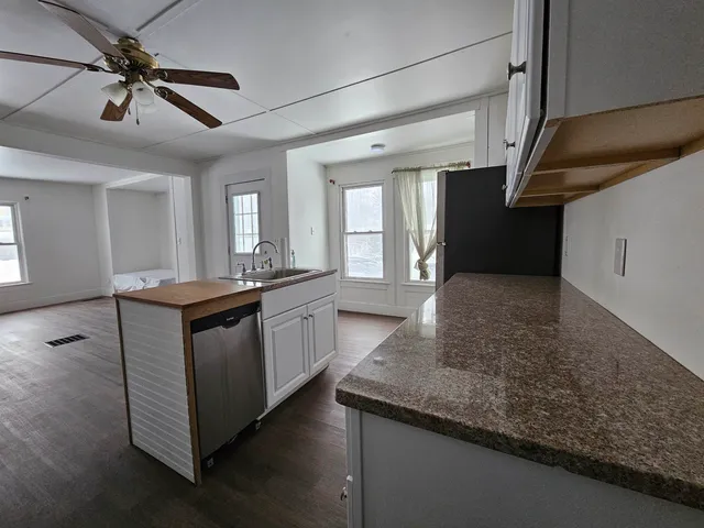 $260,000 | 49 Winter Street, Hardwick, VT 05843