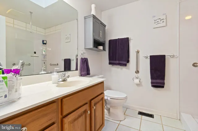 $699,900 | 114 Stanley Drive, Palmyra, PA 17078