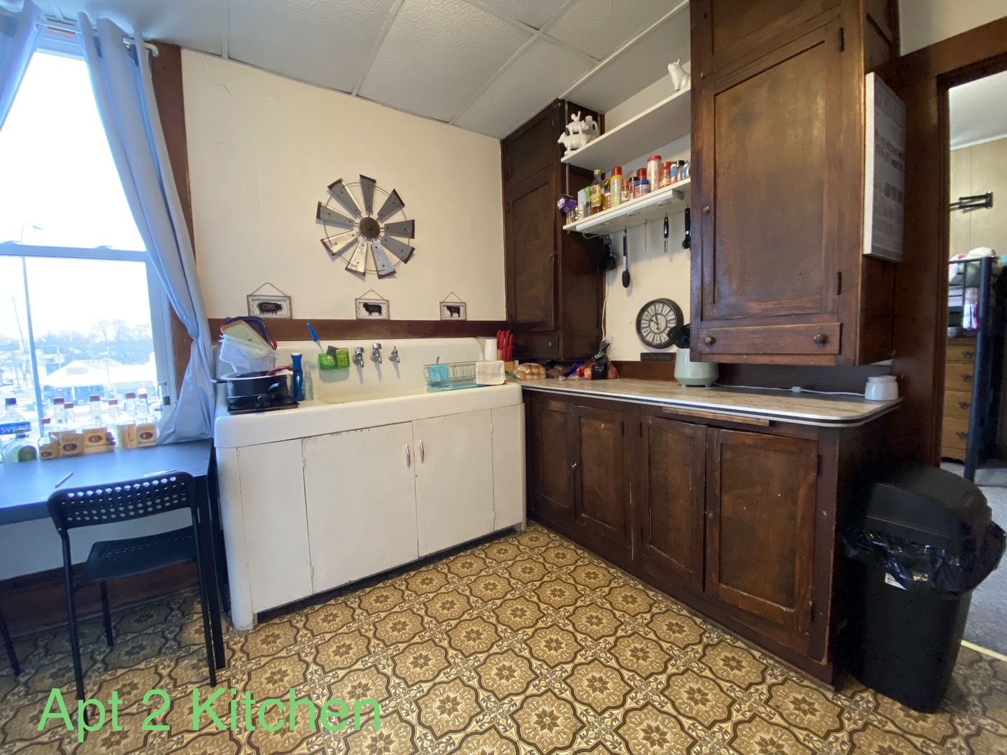 104 South Franklin Street Dwight, IL 60420 - Photo 5 of 18 a bathroom with a sink and a mirror