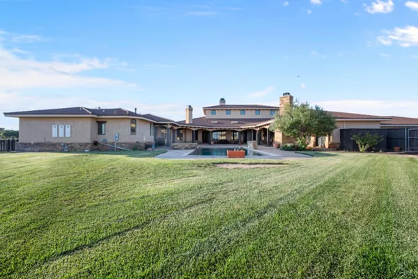 $2,600,000 | 5631 Woodrow Road, Lubbock, TX 79424