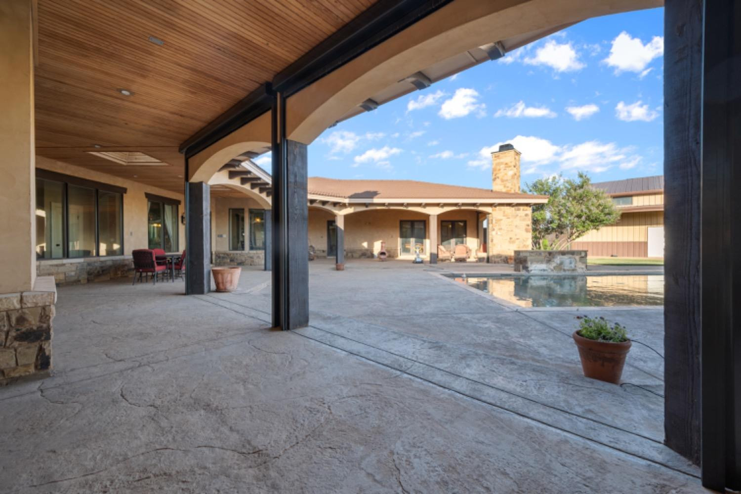 5631 Woodrow Road Lubbock, TX 79424 - Photo 44 of 50 Photo 43