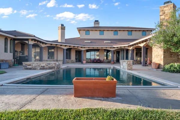 $2,600,000 | 5631 Woodrow Road, Lubbock, TX 79424