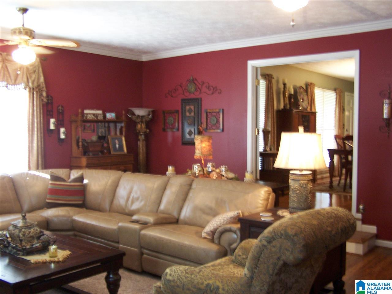 8 Grandview Drive Oneonta, AL 35121 - Photo 3 of 47