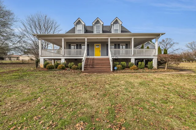 $699,000 | 2036 Hickory Valley Road, Chattanooga, TN 37421