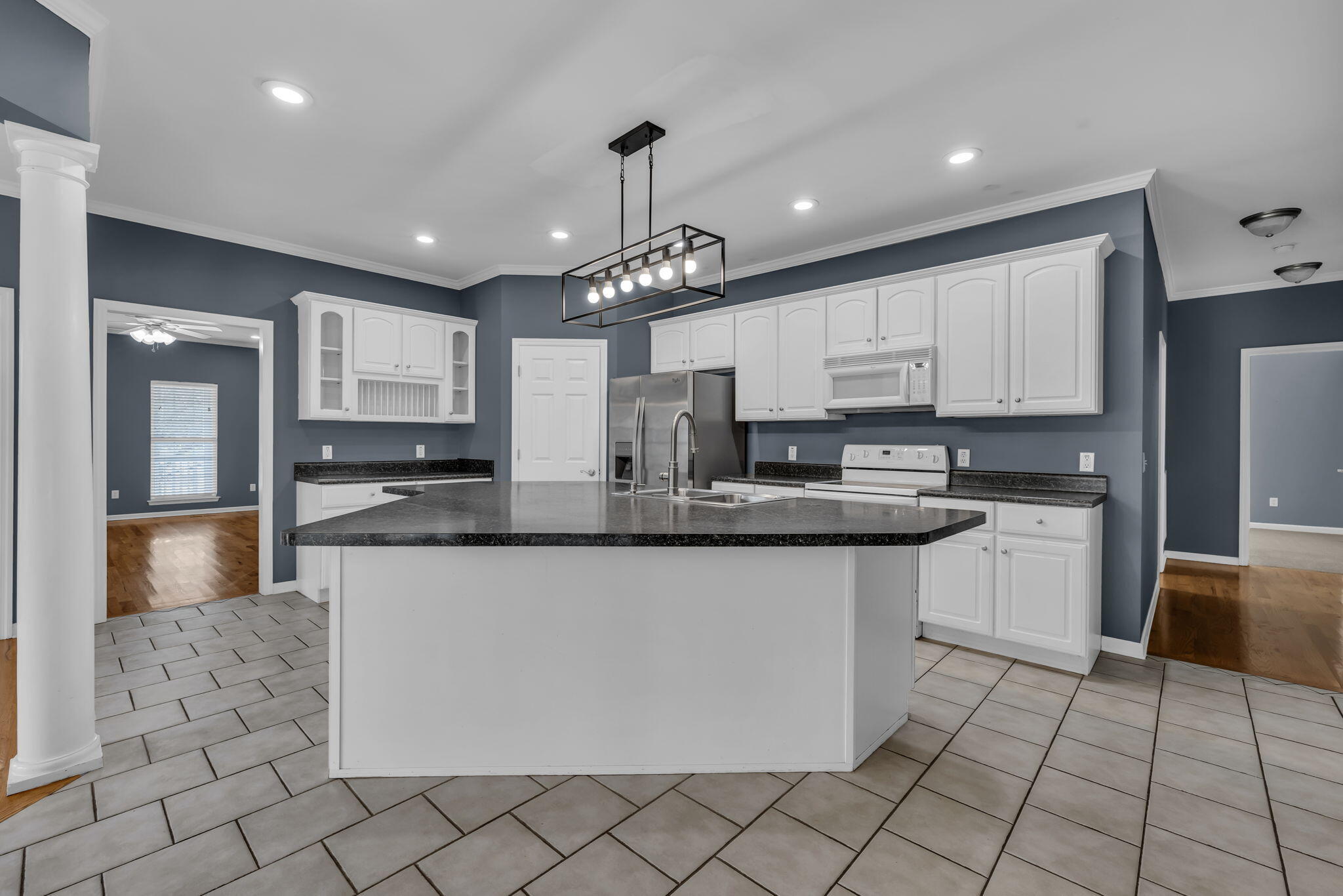 2036 Hickory Valley Road Chattanooga, TN 37421 - Photo 11 of 45 11-web-or-mls-2036-hickory-valley-rd