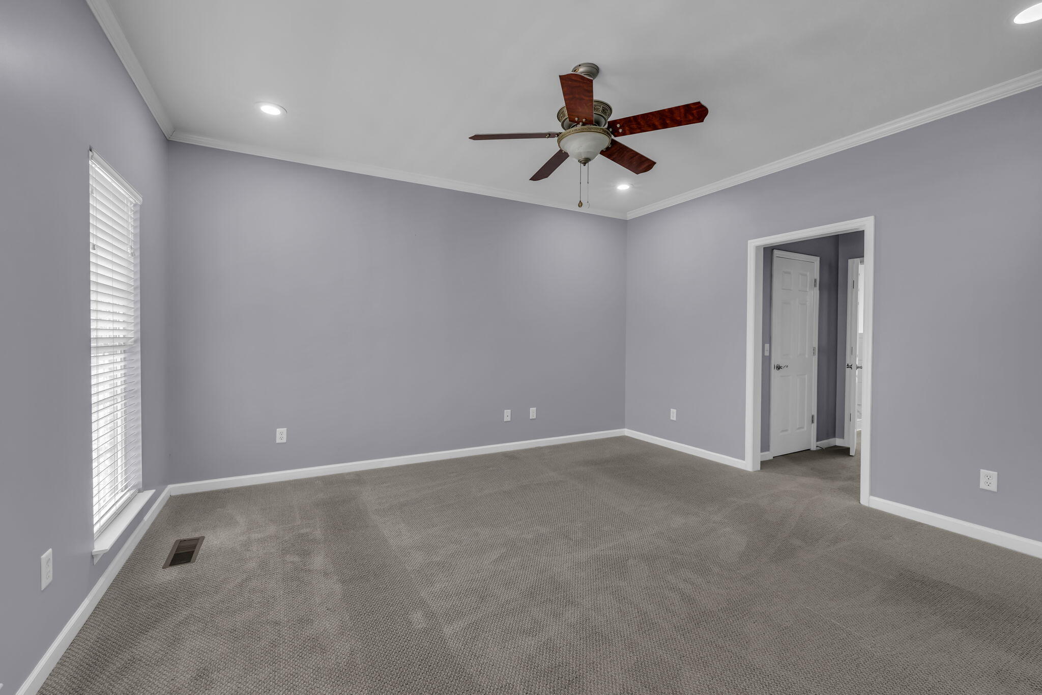 2036 Hickory Valley Road Chattanooga, TN 37421 - Photo 17 of 45 17-web-or-mls-2036-hickory-valley-rd