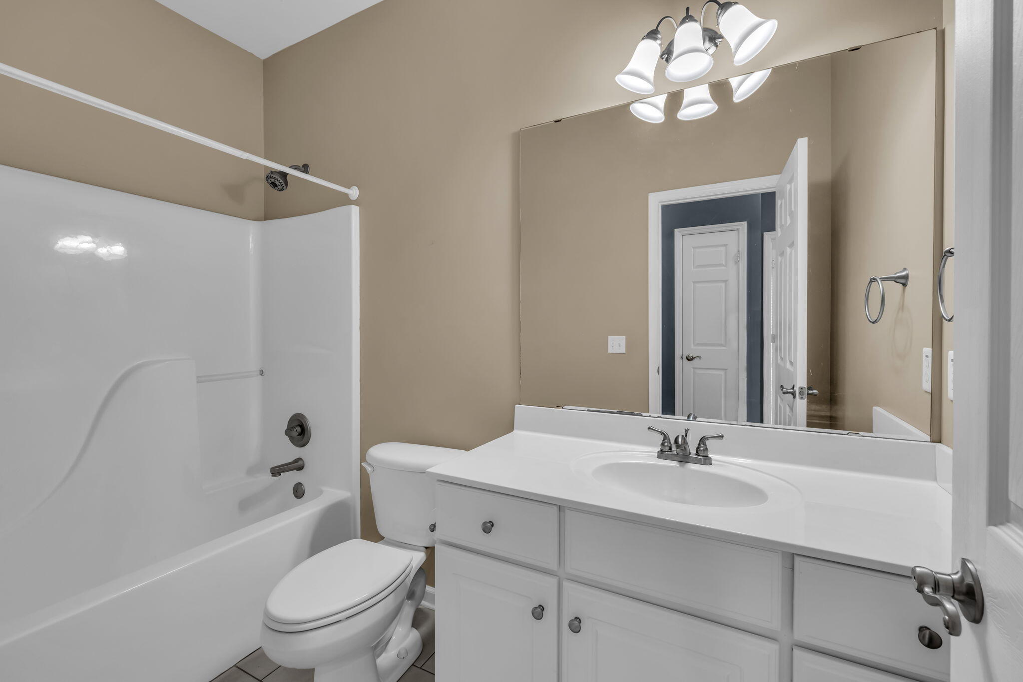 2036 Hickory Valley Road Chattanooga, TN 37421 - Photo 26 of 45 26-web-or-mls-2036-hickory-valley-rd