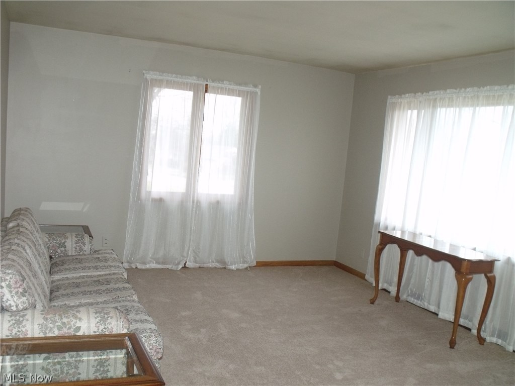 2026 Springfield Center Road Akron, OH 44312 - Photo 9 of 19