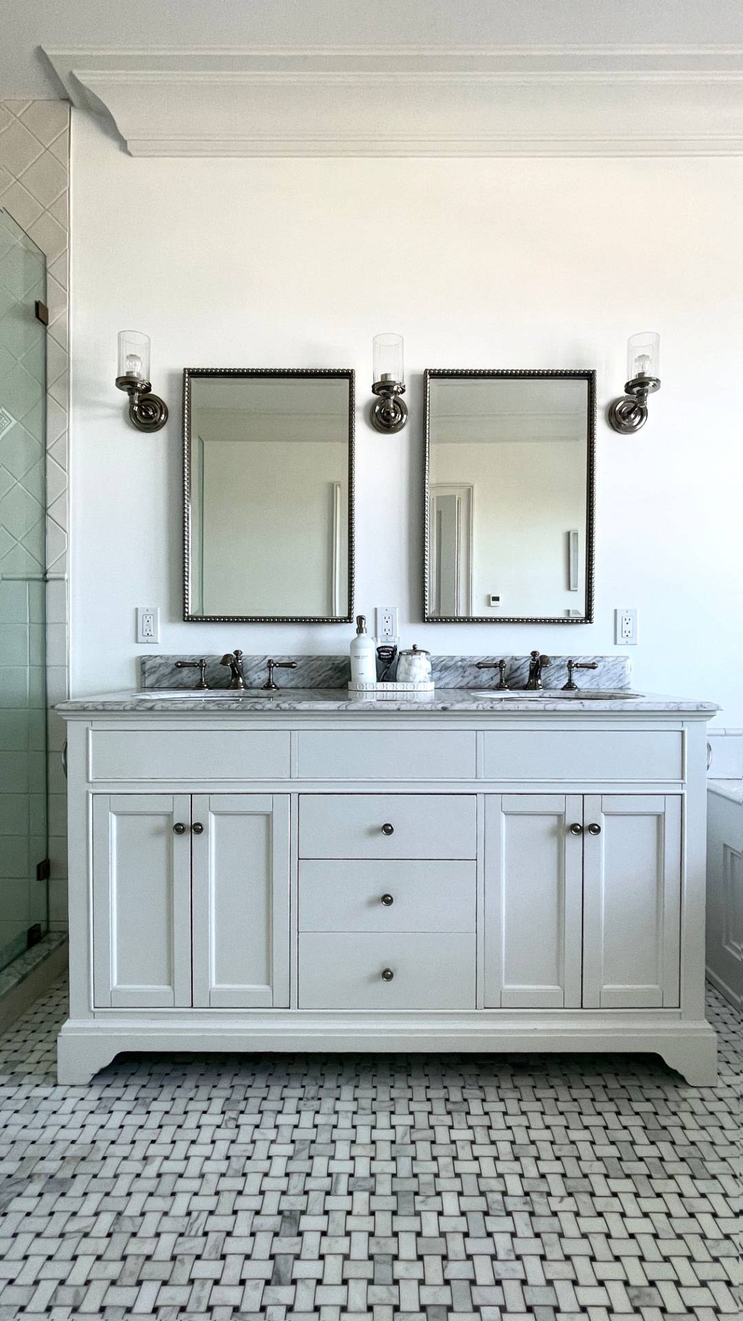 938 Sound Shore Road Riverhead, NY 11901 - Photo 33 of 50 Gallery Image 33