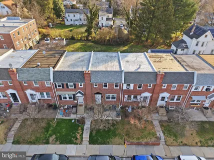 $225,000 | 335 Abbey Terrace, Drexel Hill, PA 19026