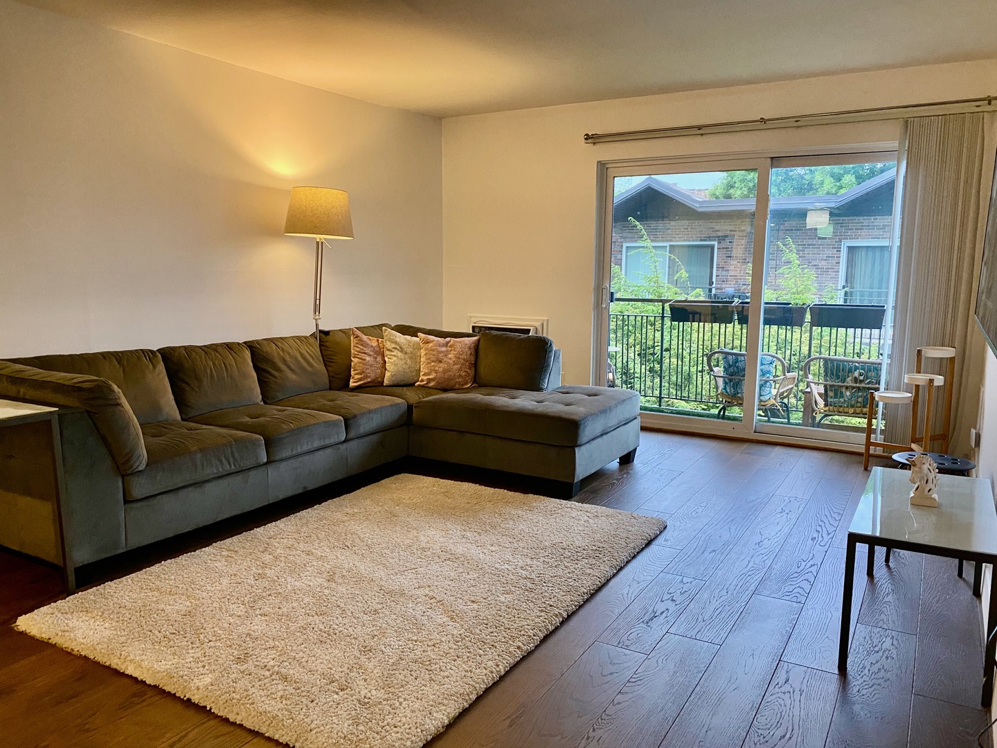 6359 North Ridge Avenue, Unit 302 Chicago, IL 60660 - Photo 4 of 22