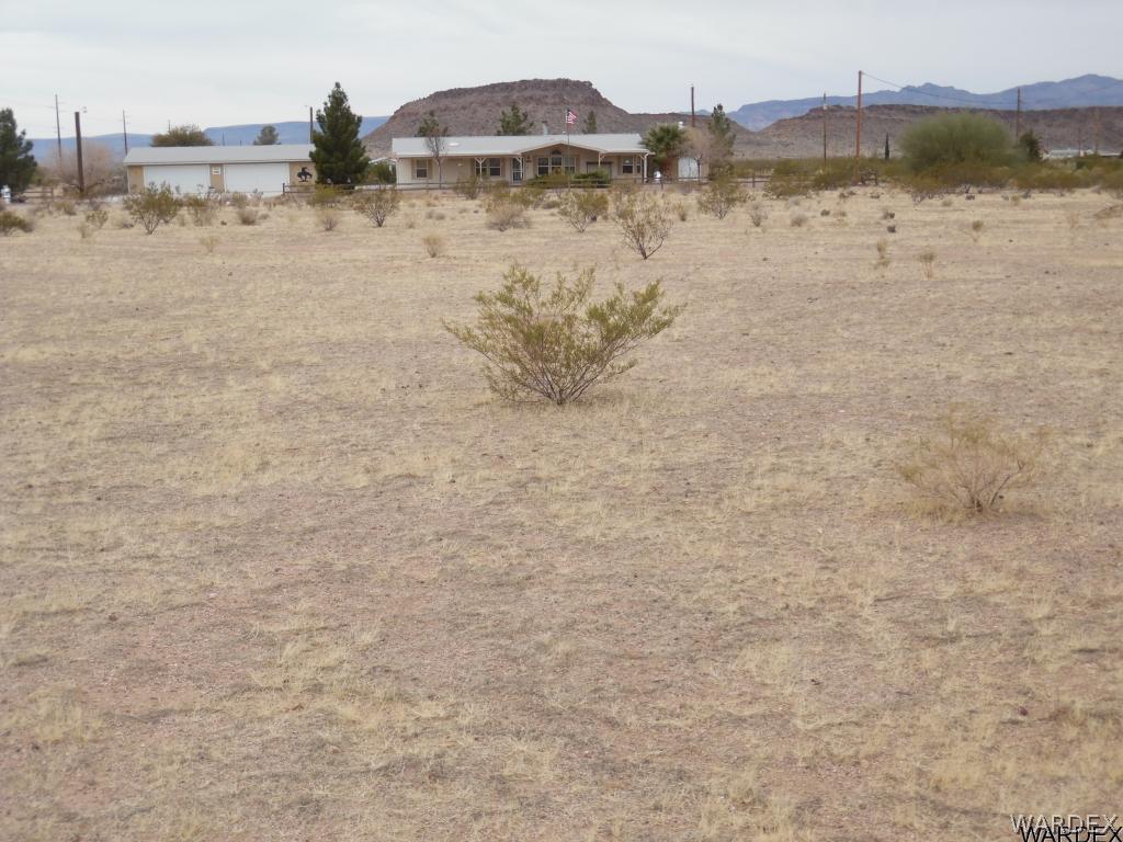 2957 West Carmichael Road Golden Valley, AZ 86413 - Photo 13 of 16