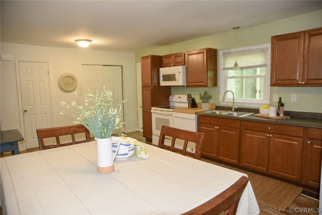 2425 Mountain View Road Powhatan, VA 23139 - Photo 12 of 27 Gallery Image 12