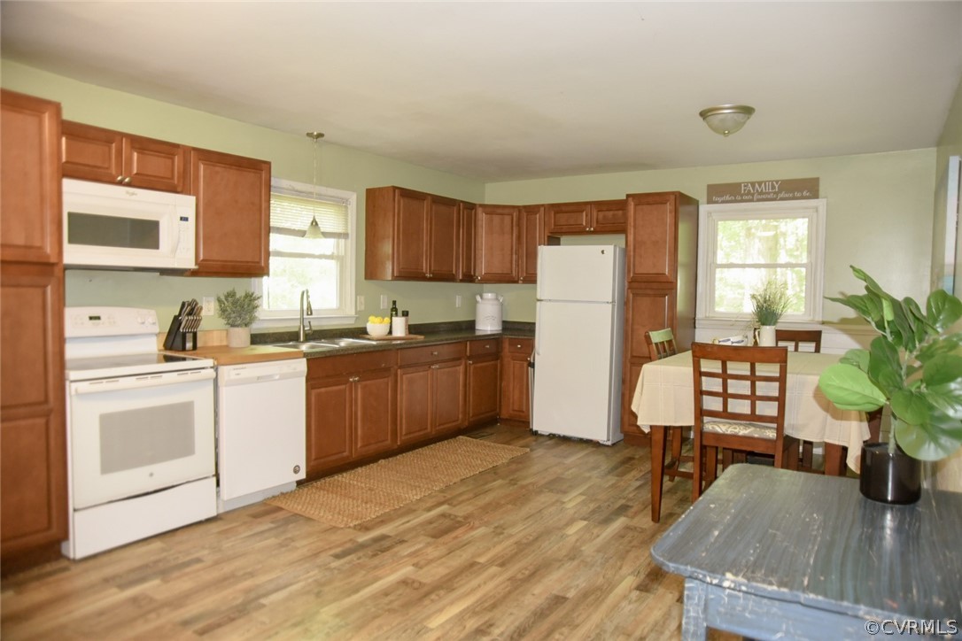 2425 Mountain View Road Powhatan, VA 23139 - Photo 8 of 27 Gallery Image 8