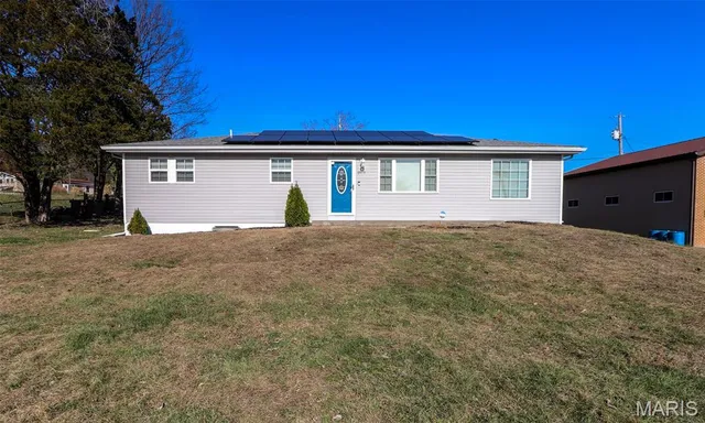 $219,900 | 6975 Wild Cherry Drive, House Springs, MO 63051