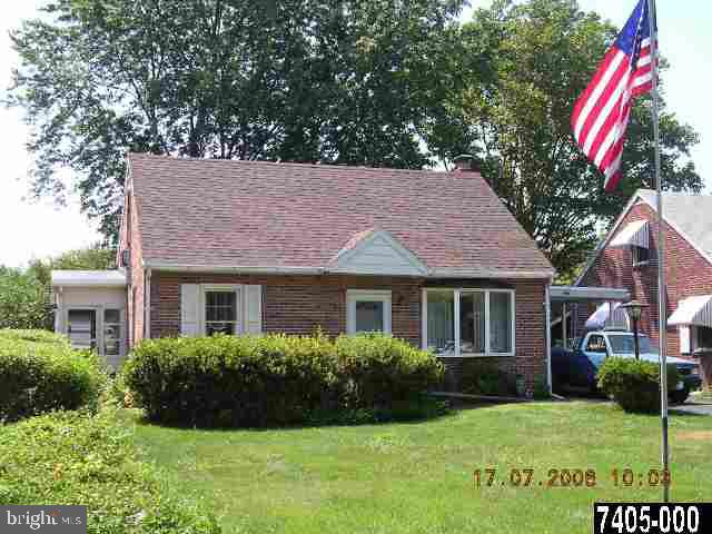 250 Edgewood Road York, PA 17402 - Photo 1 of 6 Gallery Image 1