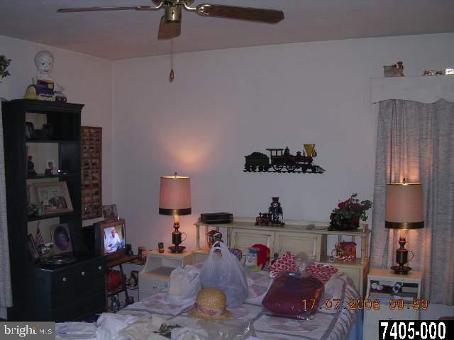 250 Edgewood Road York, PA 17402 - Photo 5 of 6 Gallery Image 5